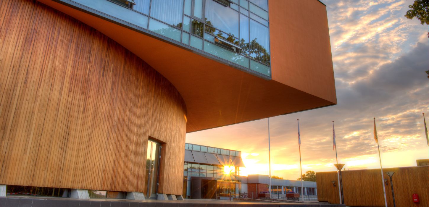 Fronten af Vingsted Hotel og Konferencecenter